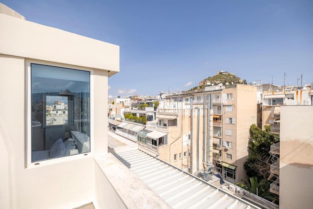 Penthouse In The Heart Of Athens Apartment Екстериор снимка