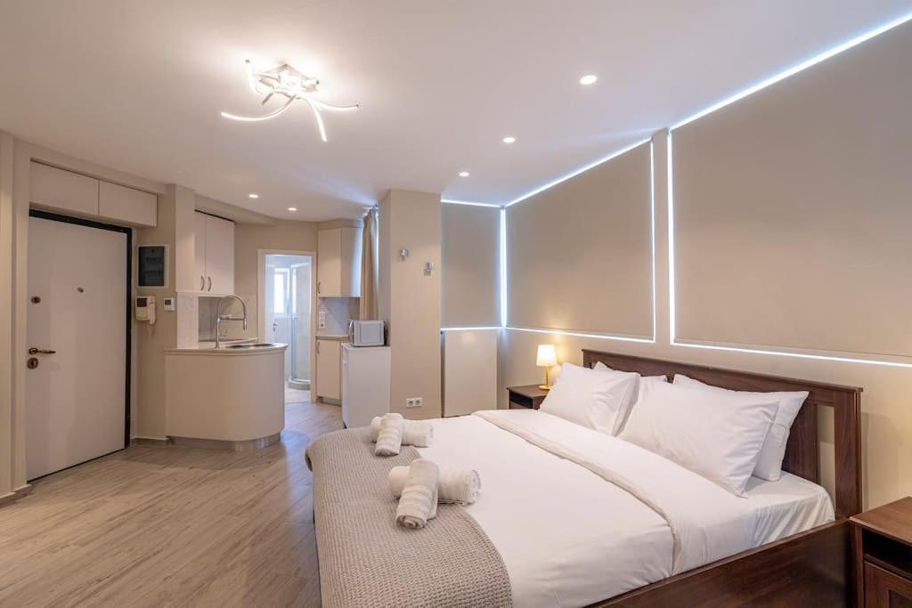 Penthouse In The Heart Of Athens Apartment Екстериор снимка